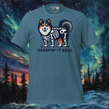 Creepin' It Real T-paita – Suomen lapinkoiran luuranko Halloween Design